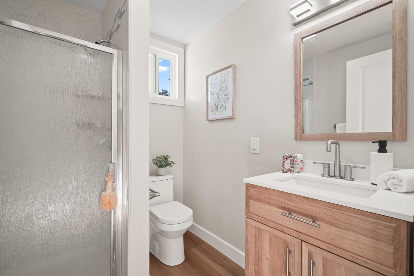 Detail Gallery Image 21 of 30 For 159 Jasmine Way, East Palo Alto,  CA 94303 - 3 Beds | 2 Baths