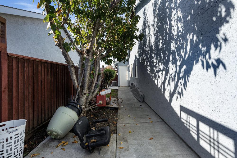 Detail Gallery Image 28 of 29 For 1931 Evelyns, Hollister,  CA 95023 - 4 Beds | 2 Baths