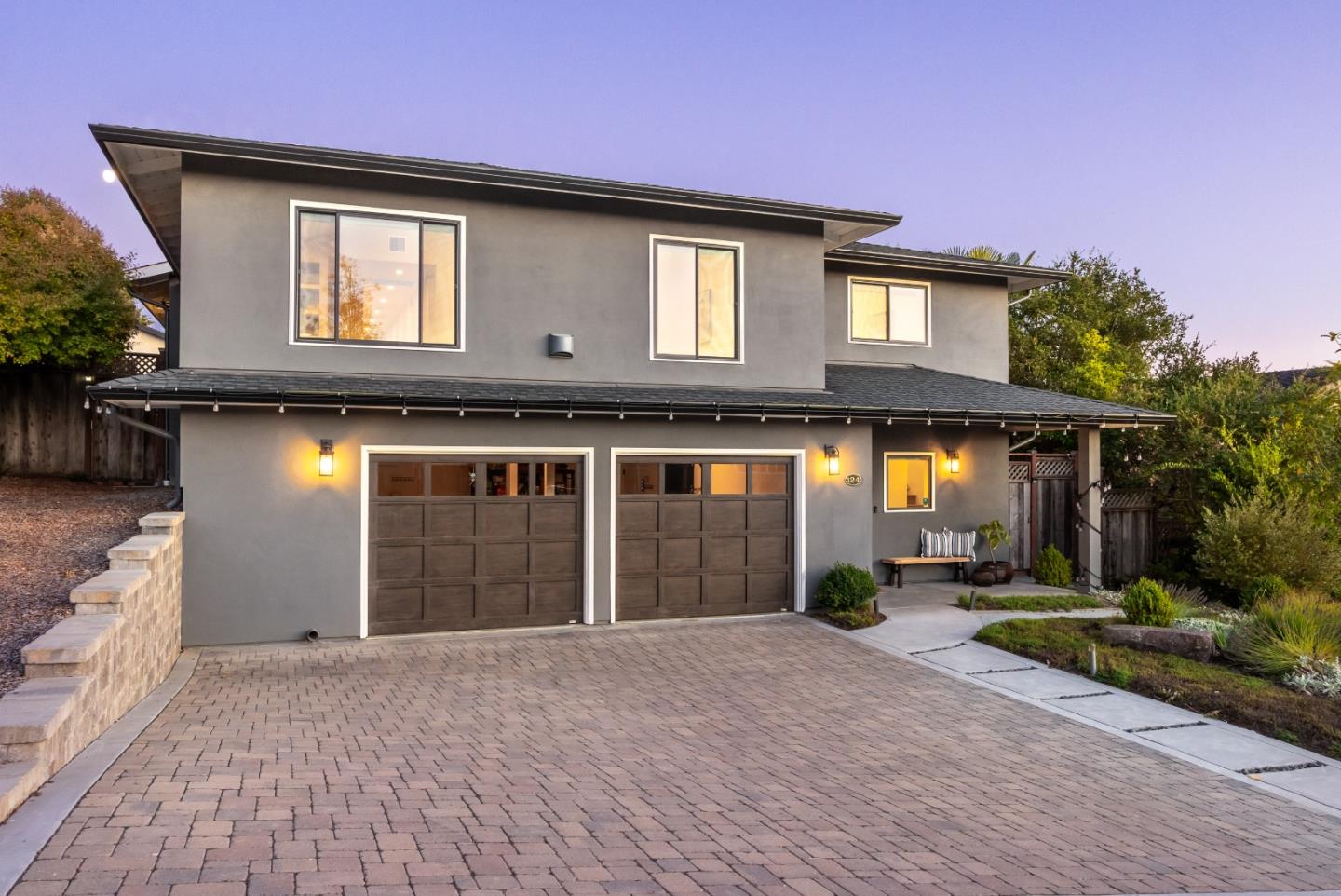 Front Image Thumbnail for ML82020917