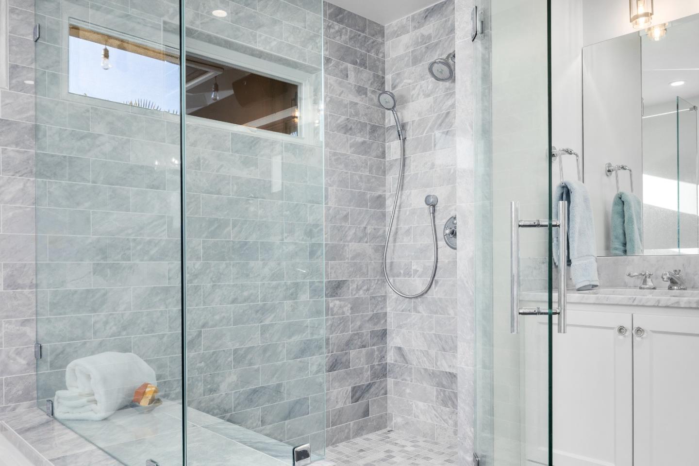 Detail Gallery Image 23 of 97 For 124 Lagunitas Ct, Aptos,  CA 95003 - 5 Beds | 4/1 Baths