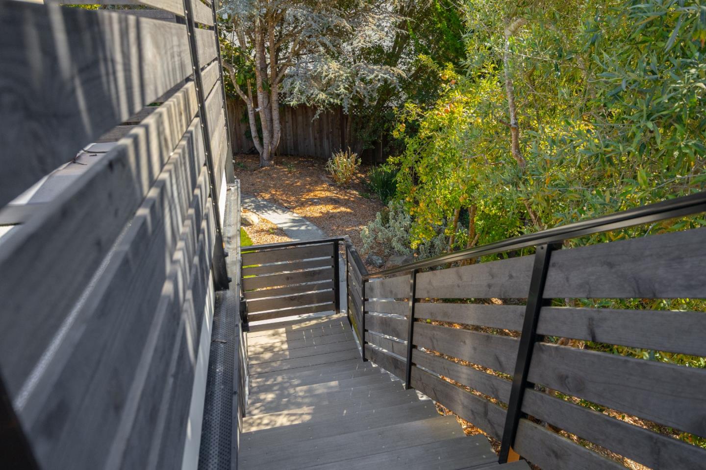 Detail Gallery Image 41 of 97 For 124 Lagunitas Ct, Aptos,  CA 95003 - 5 Beds | 4/1 Baths