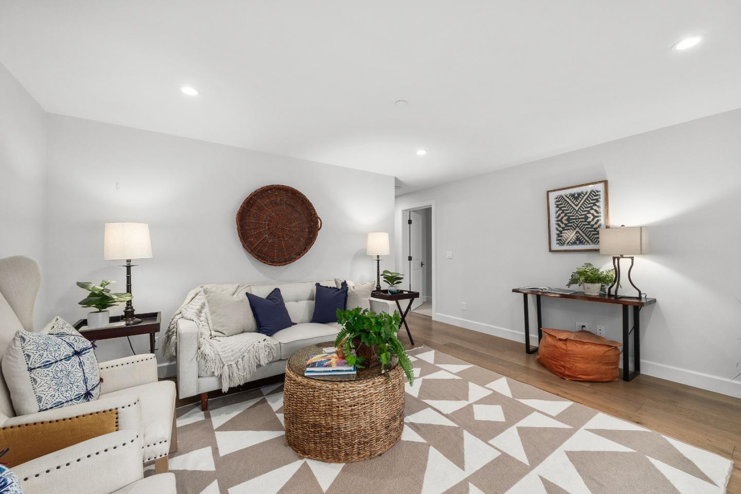 Detail Gallery Image 56 of 97 For 124 Lagunitas Ct, Aptos,  CA 95003 - 5 Beds | 4/1 Baths