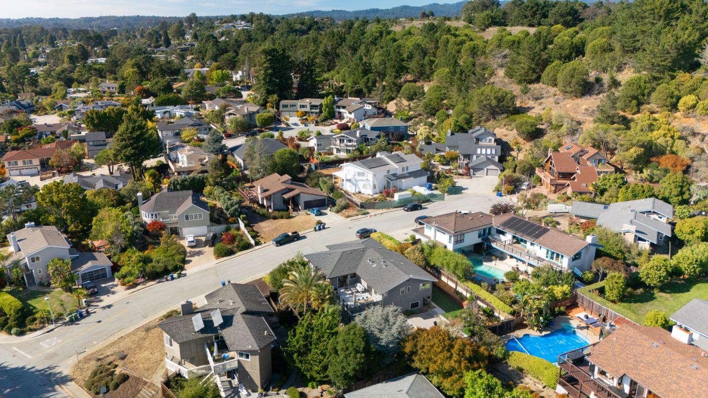 Detail Gallery Image 87 of 97 For 124 Lagunitas Ct, Aptos,  CA 95003 - 5 Beds | 4/1 Baths