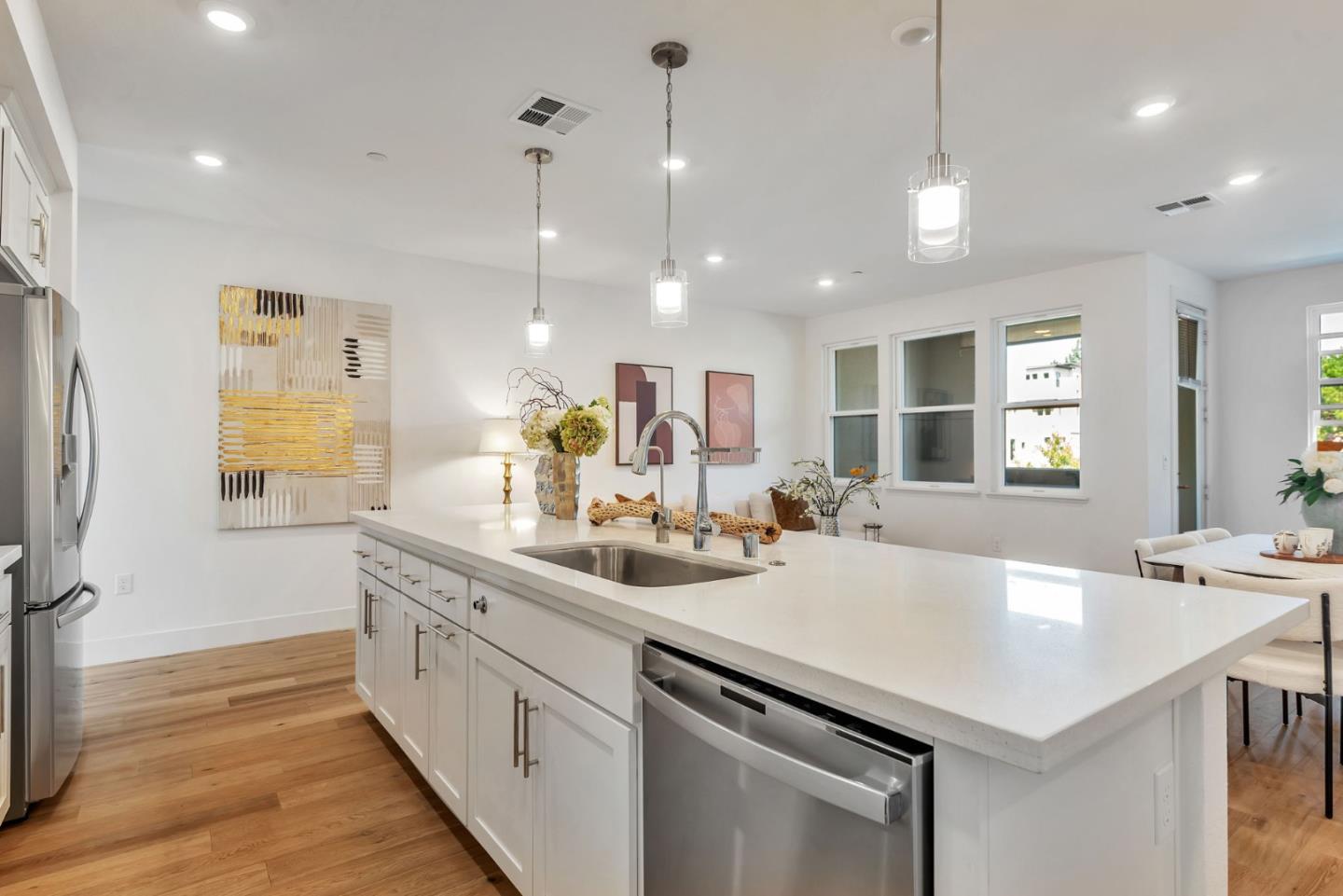 Detail Gallery Image 16 of 38 For 3071 Boyter Pl, Santa Clara,  CA 95051 - 2 Beds | 2/1 Baths