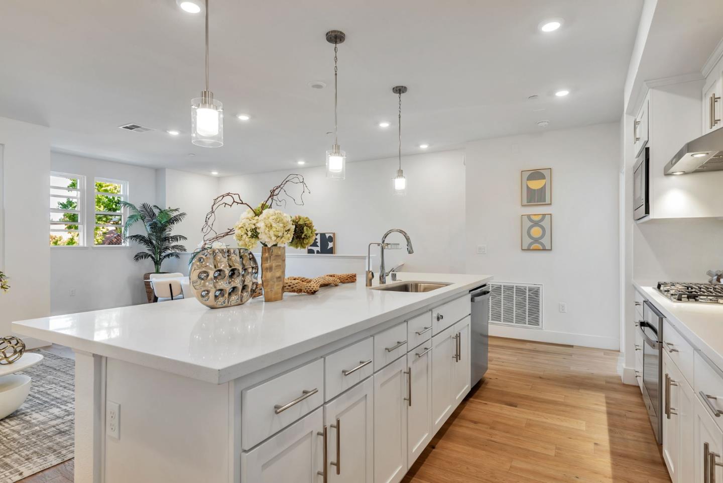 Detail Gallery Image 17 of 38 For 3071 Boyter Pl, Santa Clara,  CA 95051 - 2 Beds | 2/1 Baths