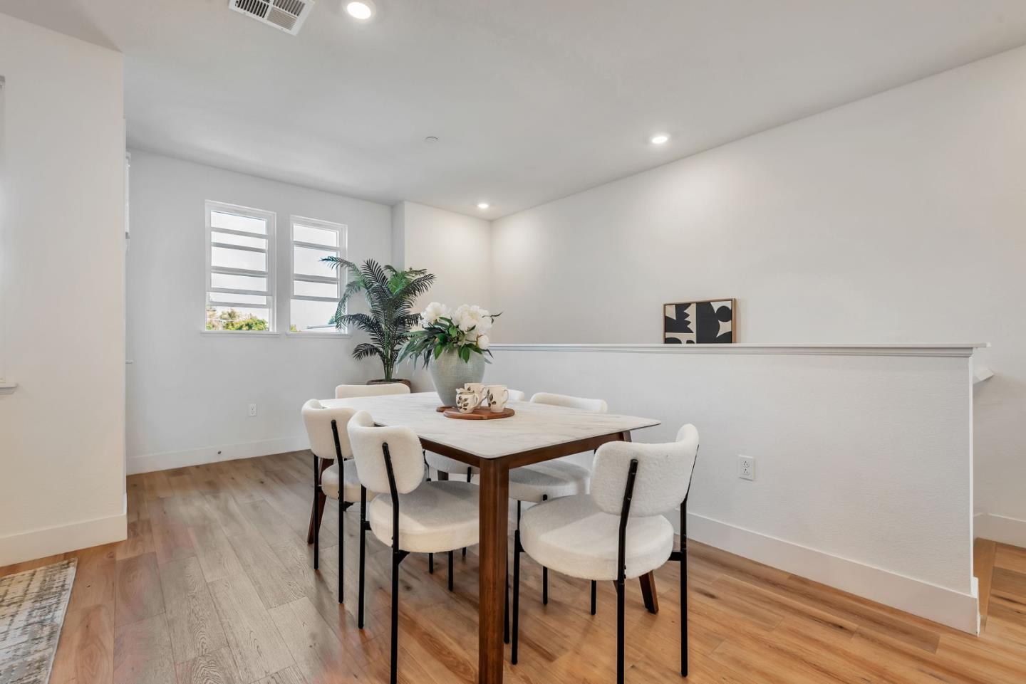 Detail Gallery Image 18 of 38 For 3071 Boyter Pl, Santa Clara,  CA 95051 - 2 Beds | 2/1 Baths