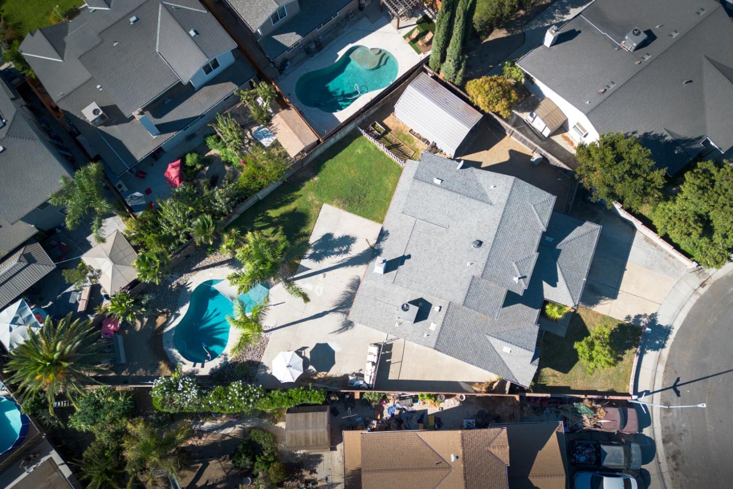 Detail Gallery Image 2 of 17 For 150 Camelback St, Lathrop,  CA 95330 - 4 Beds | 2 Baths