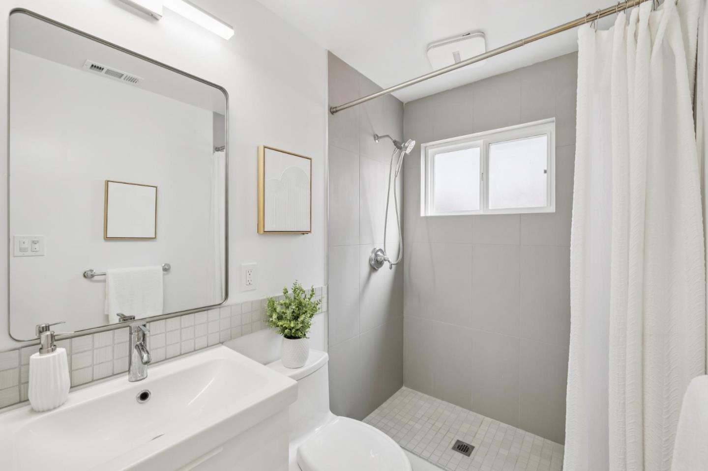 Detail Gallery Image 17 of 26 For 2028 Staats Way, Santa Clara,  CA 95050 - 3 Beds | 2 Baths