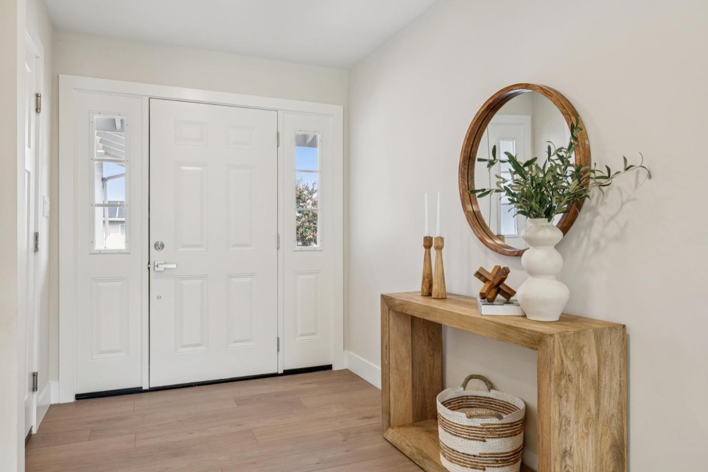 Detail Gallery Image 4 of 26 For 2028 Staats Way, Santa Clara,  CA 95050 - 3 Beds | 2 Baths