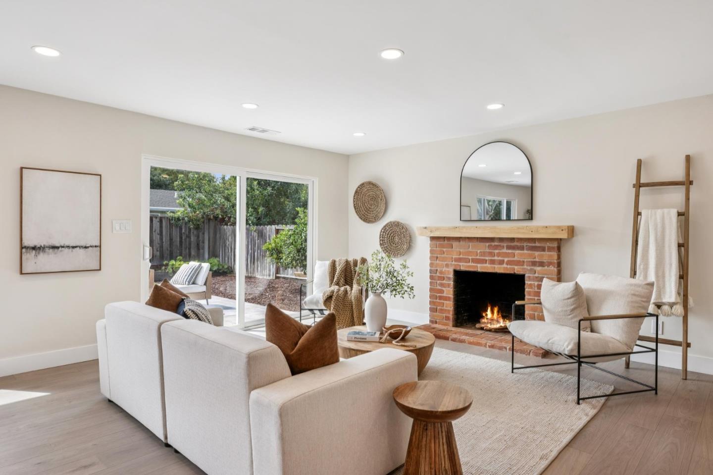 Detail Gallery Image 6 of 26 For 2028 Staats Way, Santa Clara,  CA 95050 - 3 Beds | 2 Baths