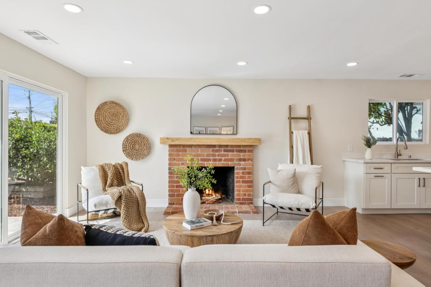 Detail Gallery Image 7 of 26 For 2028 Staats Way, Santa Clara,  CA 95050 - 3 Beds | 2 Baths