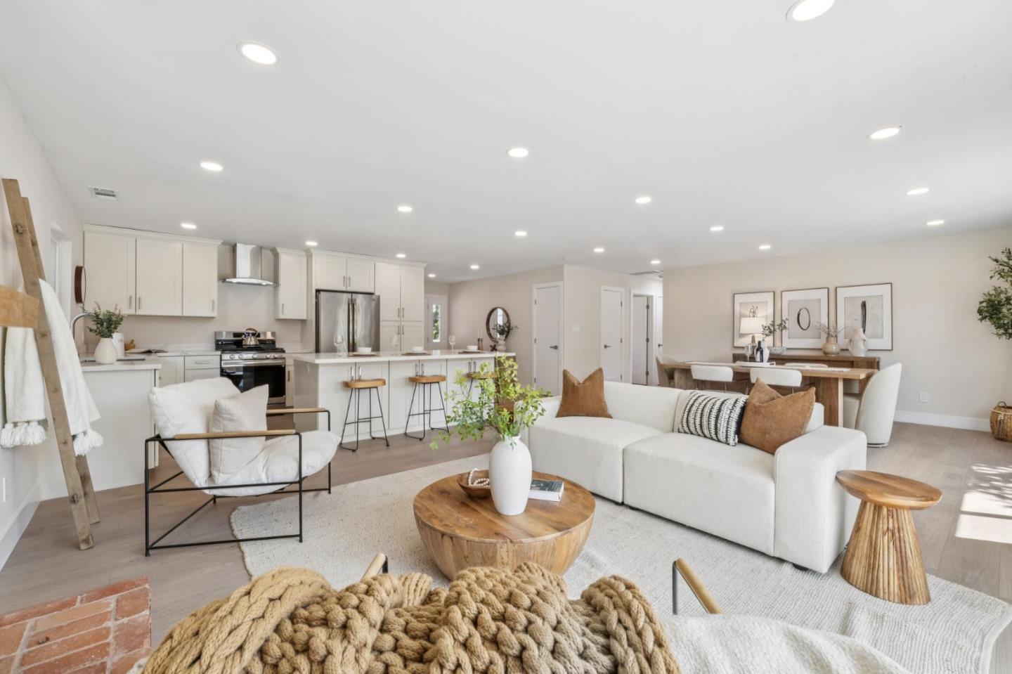 Detail Gallery Image 9 of 26 For 2028 Staats Way, Santa Clara,  CA 95050 - 3 Beds | 2 Baths