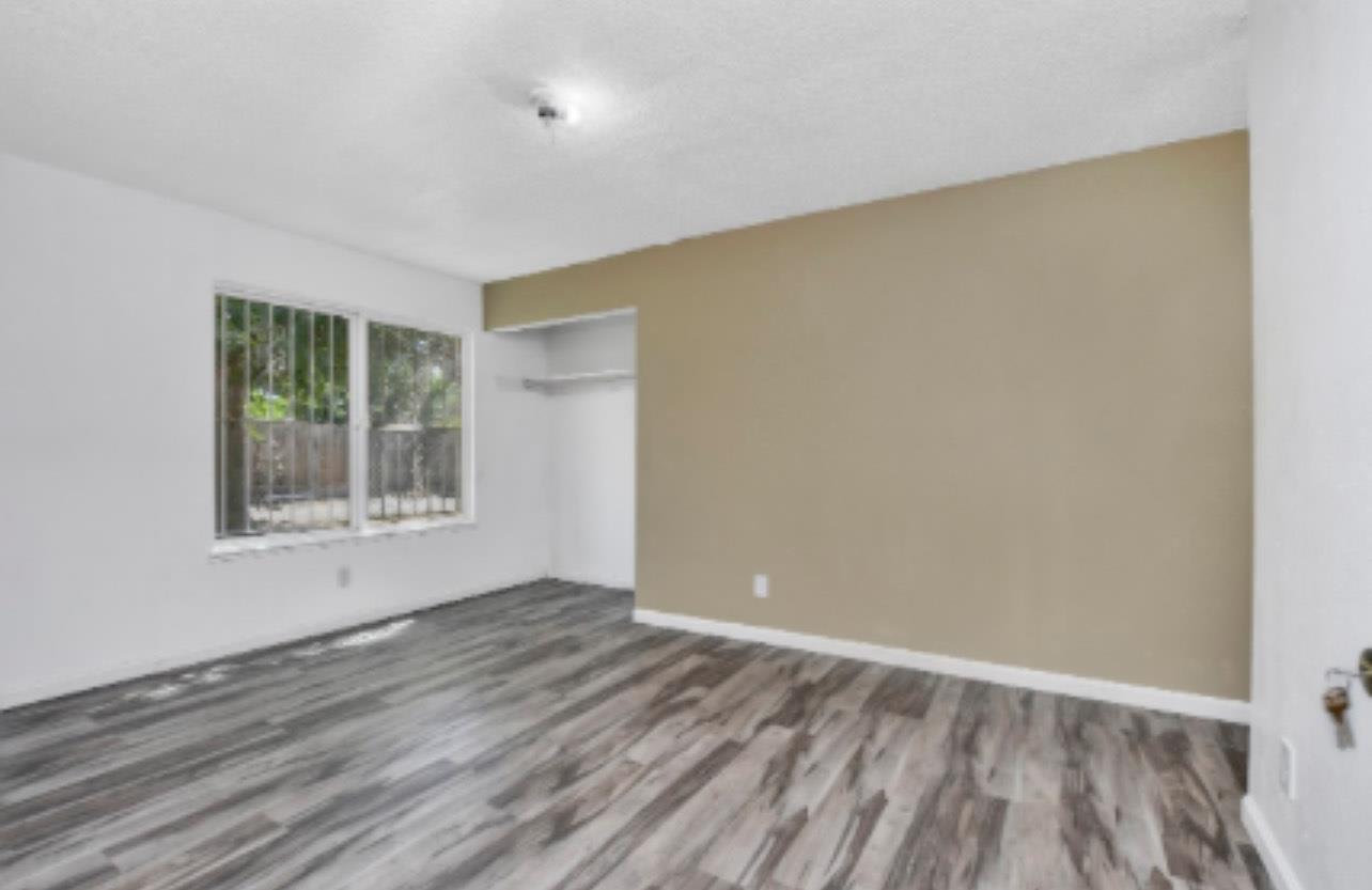 Detail Gallery Image 13 of 27 For 302 Lisa Ct, Stockton,  CA 95210 - 4 Beds | 2 Baths