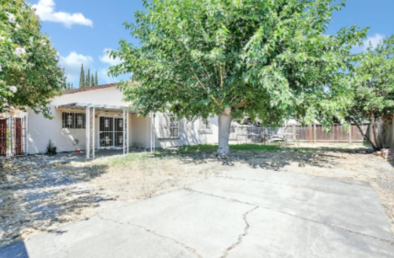Detail Gallery Image 22 of 27 For 302 Lisa Ct, Stockton,  CA 95210 - 4 Beds | 2 Baths