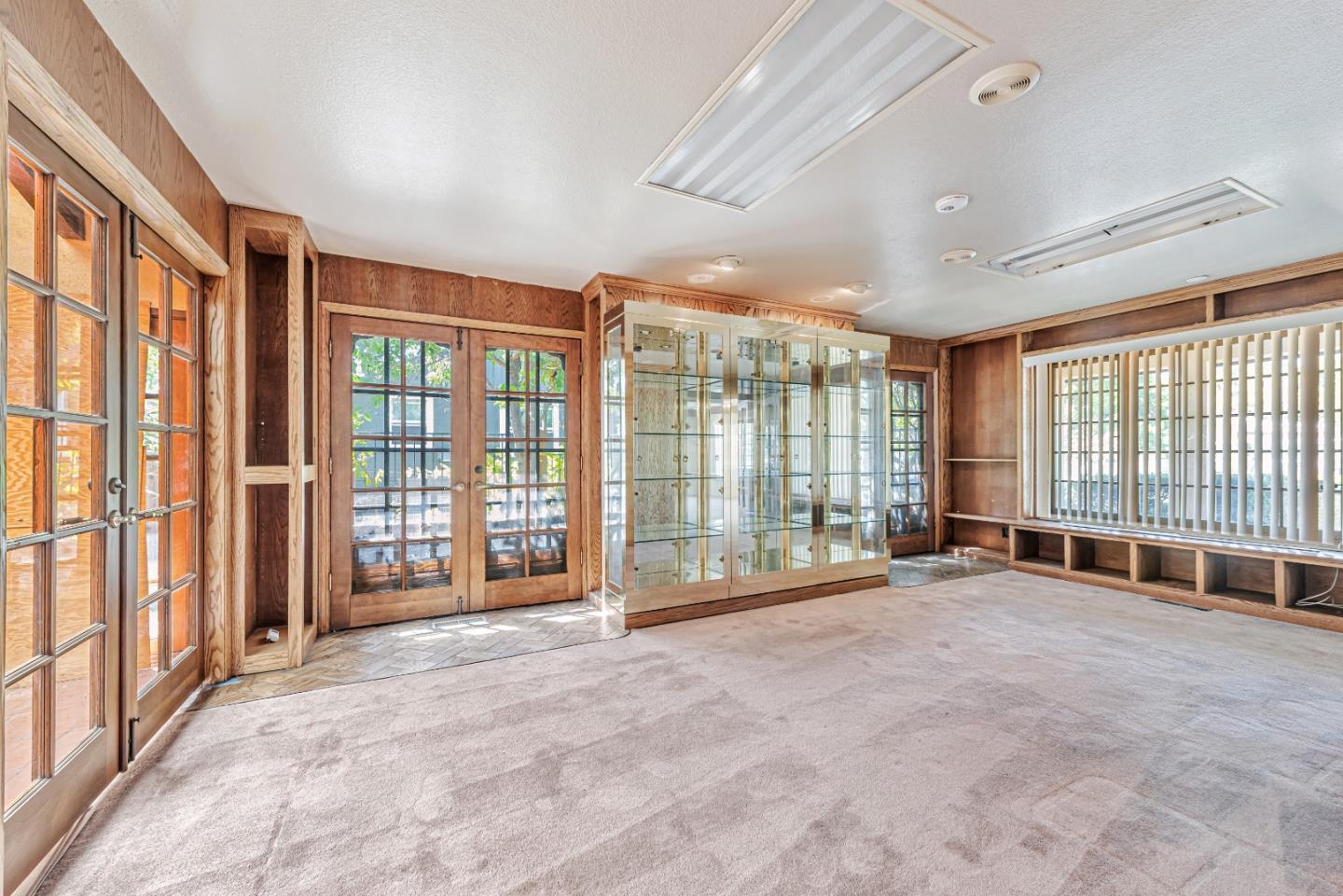 Detail Gallery Image 10 of 39 For 1525 Pomeroy Ave, Santa Clara,  CA 95051 - 4 Beds | 2 Baths
