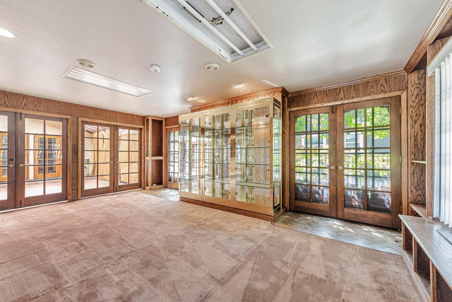 Detail Gallery Image 11 of 39 For 1525 Pomeroy Ave, Santa Clara,  CA 95051 - 4 Beds | 2 Baths
