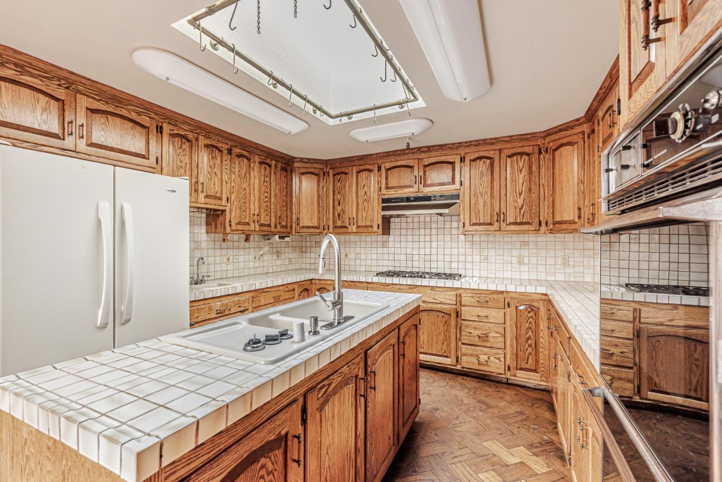 Detail Gallery Image 13 of 39 For 1525 Pomeroy Ave, Santa Clara,  CA 95051 - 4 Beds | 2 Baths