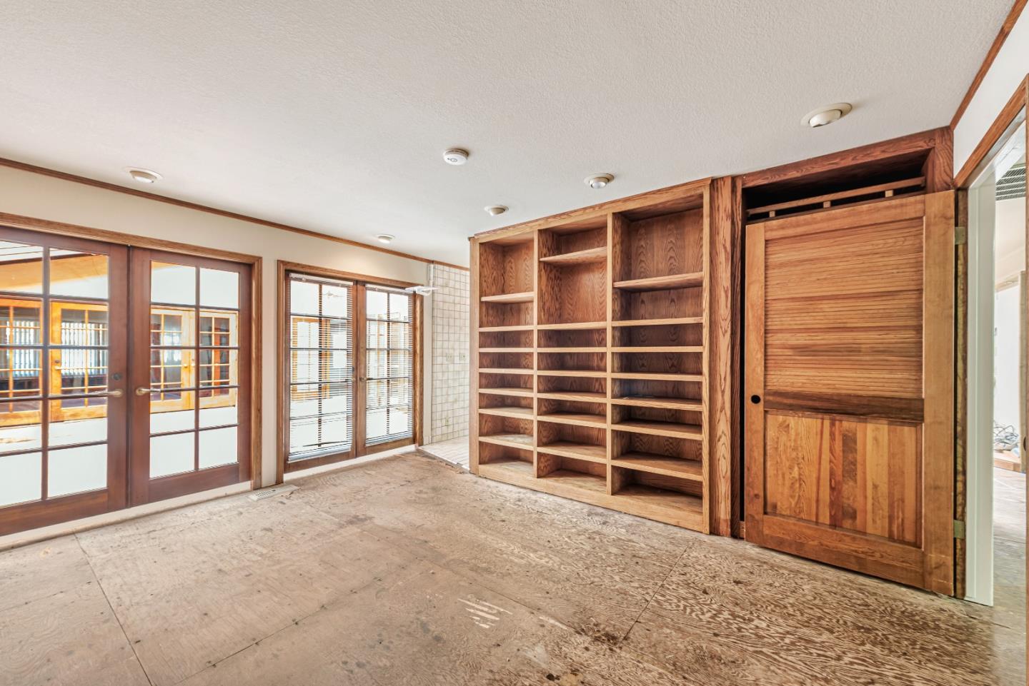 Detail Gallery Image 23 of 39 For 1525 Pomeroy Ave, Santa Clara,  CA 95051 - 4 Beds | 2 Baths