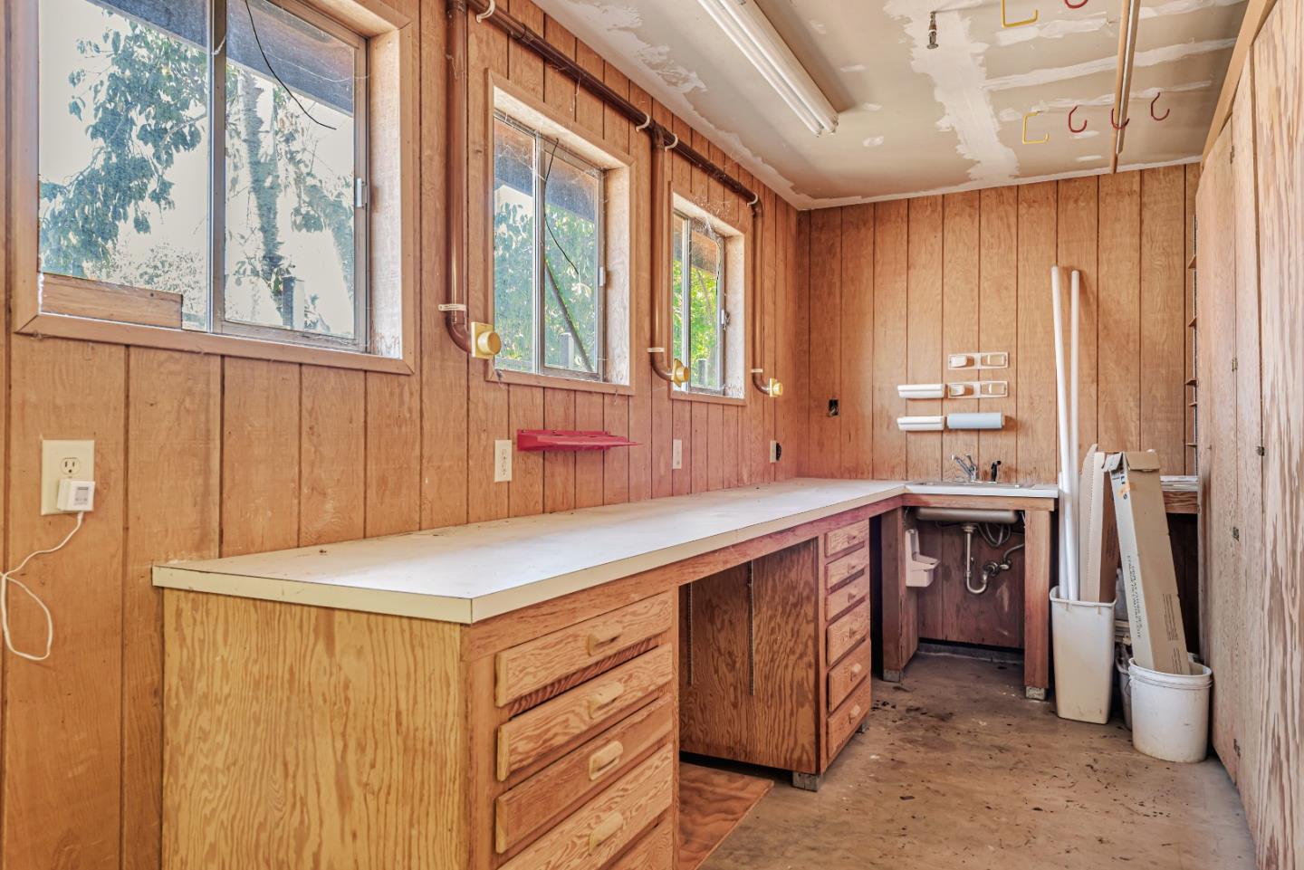 Detail Gallery Image 33 of 39 For 1525 Pomeroy Ave, Santa Clara,  CA 95051 - 4 Beds | 2 Baths