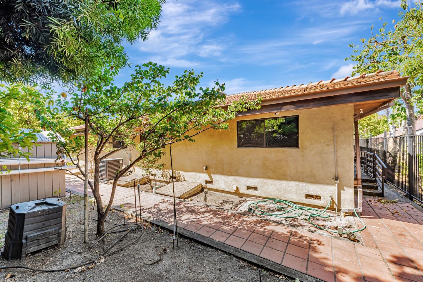 Detail Gallery Image 35 of 39 For 1525 Pomeroy Ave, Santa Clara,  CA 95051 - 4 Beds | 2 Baths