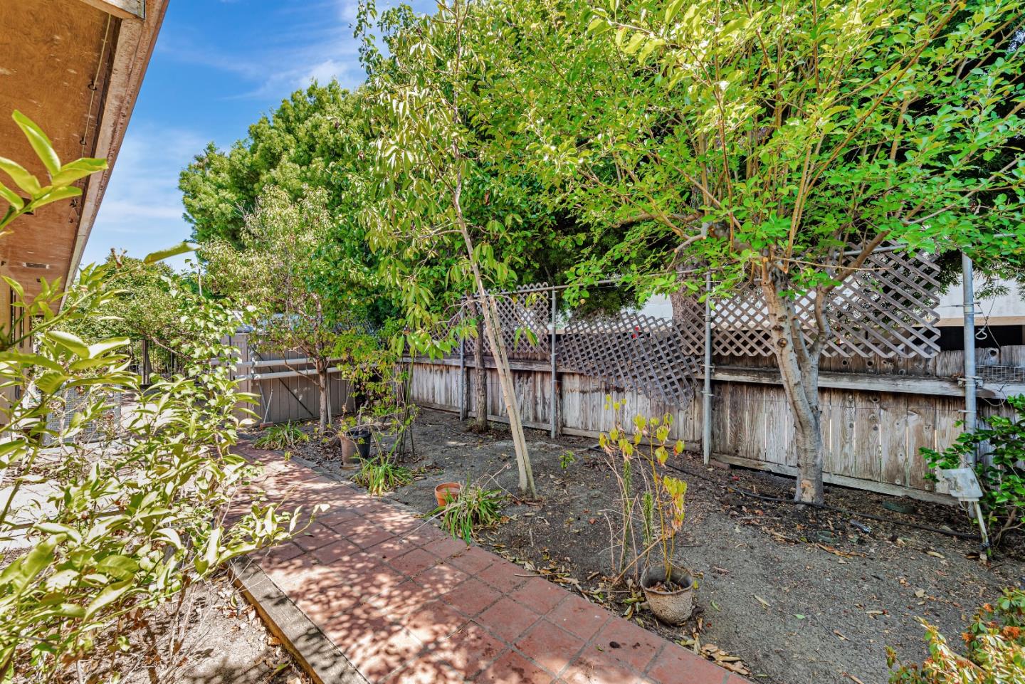Detail Gallery Image 36 of 39 For 1525 Pomeroy Ave, Santa Clara,  CA 95051 - 4 Beds | 2 Baths