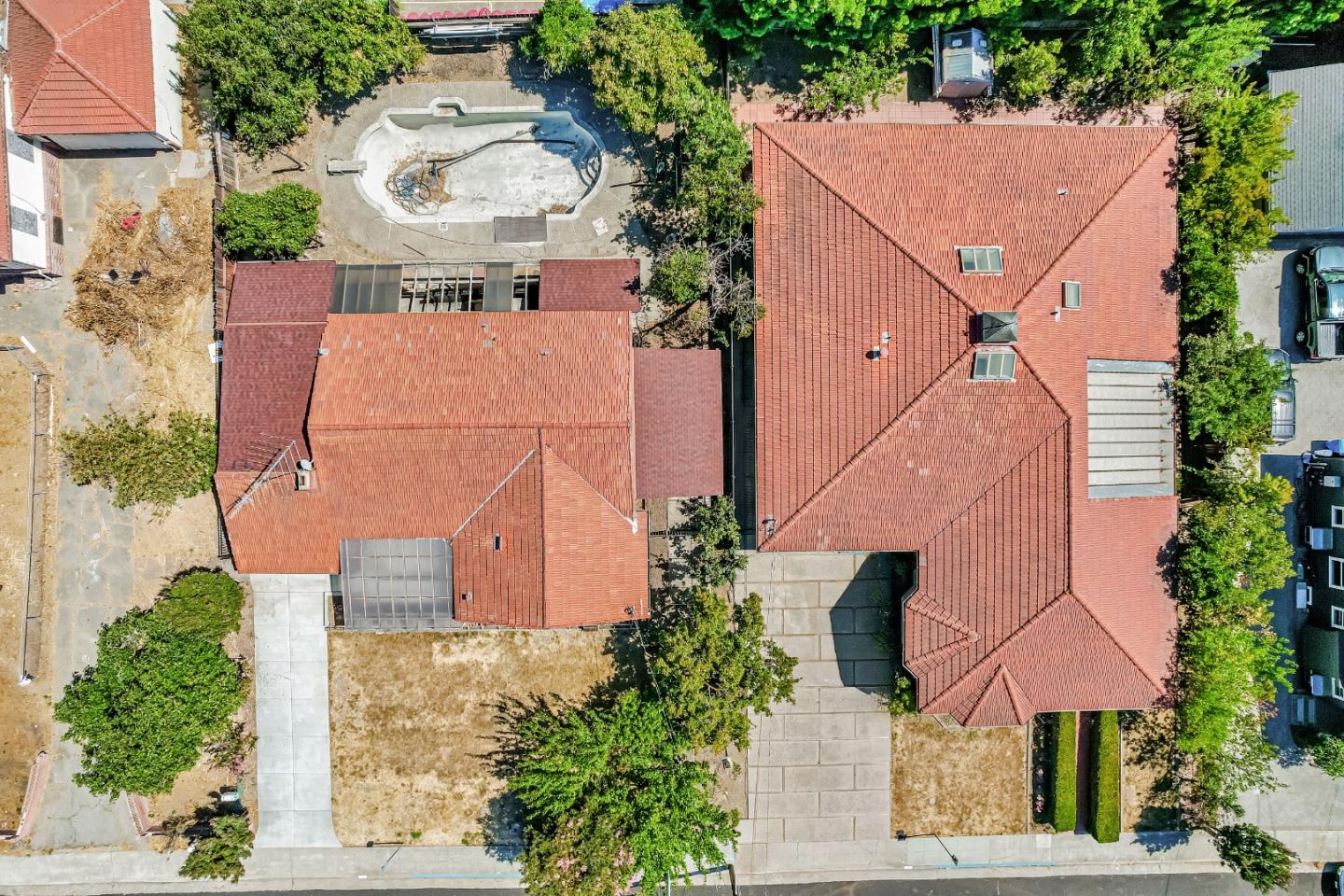 Detail Gallery Image 38 of 39 For 1525 Pomeroy Ave, Santa Clara,  CA 95051 - 4 Beds | 2 Baths