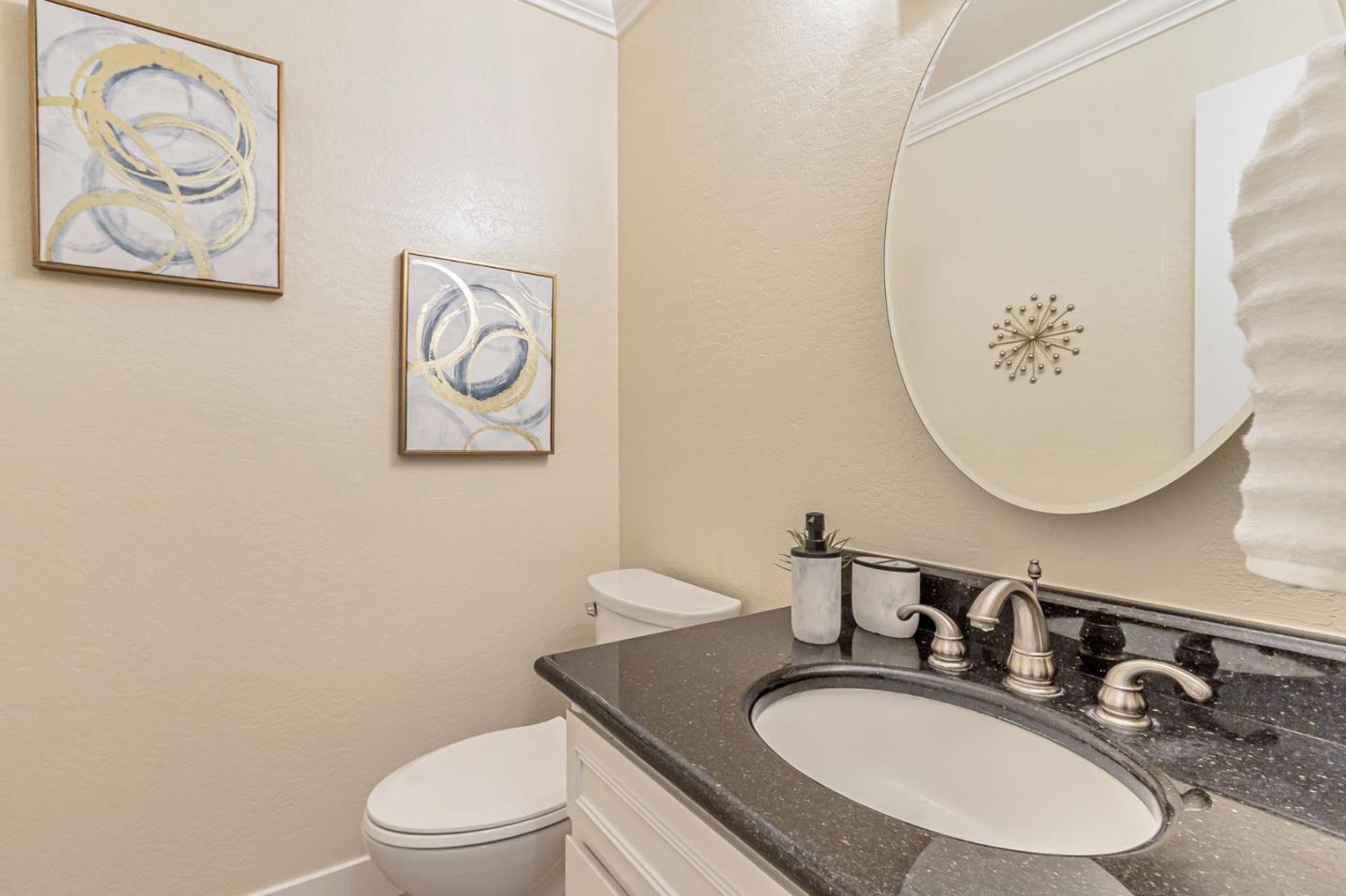 Detail Gallery Image 10 of 44 For 120 Carlton Ave #22,  Los Gatos,  CA 95032 - 3 Beds | 2/1 Baths