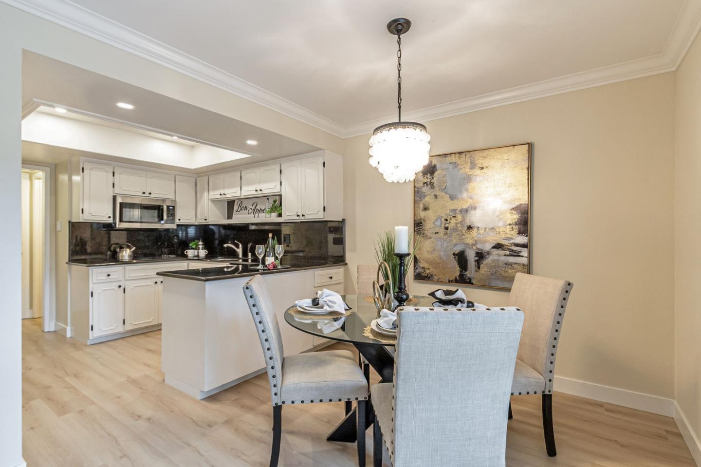 Detail Gallery Image 15 of 44 For 120 Carlton Ave #22,  Los Gatos,  CA 95032 - 3 Beds | 2/1 Baths