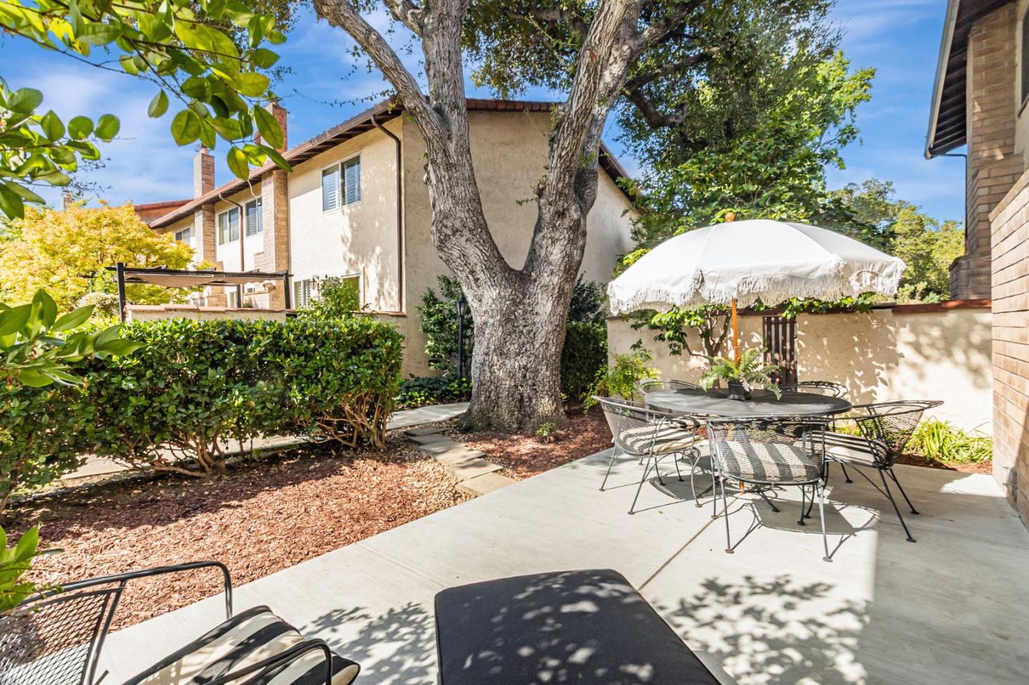 Detail Gallery Image 37 of 44 For 120 Carlton Ave #22,  Los Gatos,  CA 95032 - 3 Beds | 2/1 Baths
