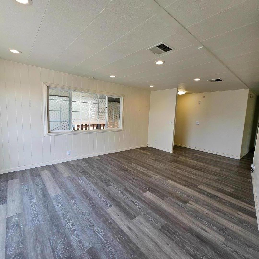 Detail Gallery Image 20 of 27 For 2151 Oakland Rd #231,  San Jose,  CA 95131 - 3 Beds | 2 Baths