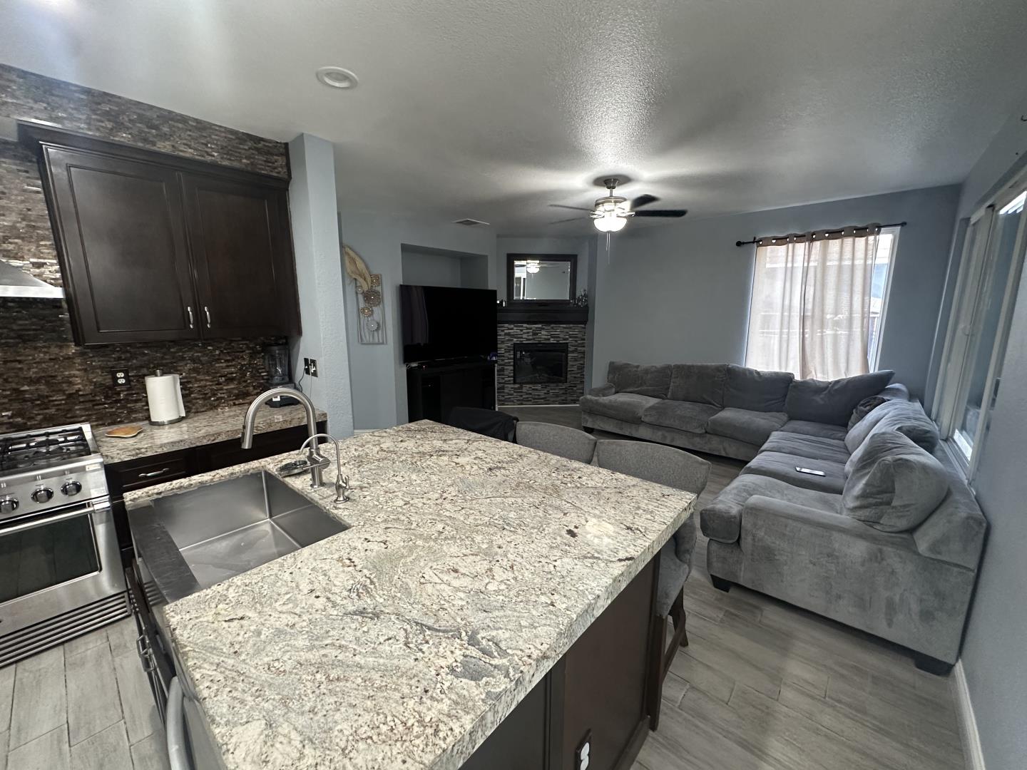 Detail Gallery Image 27 of 28 For 890 Winnipeg Ct, Tracy,  CA 95304 - 4 Beds | 3 Baths