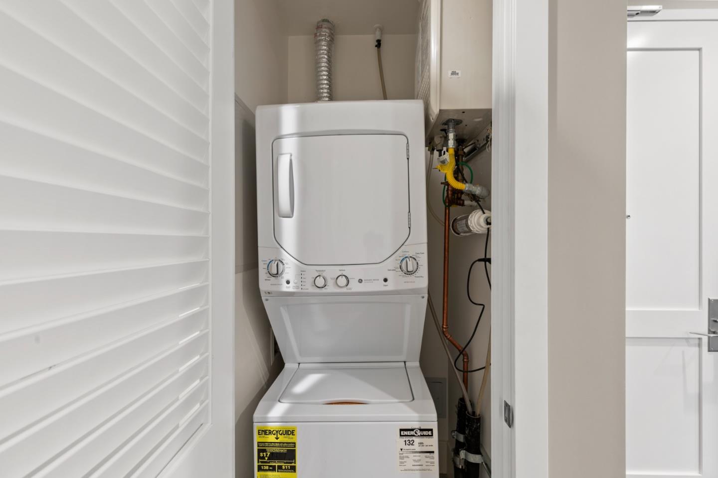 Detail Gallery Image 19 of 20 For 600 El Camino Real #315,  Belmont,  CA 94002 - 1 Beds | 1 Baths