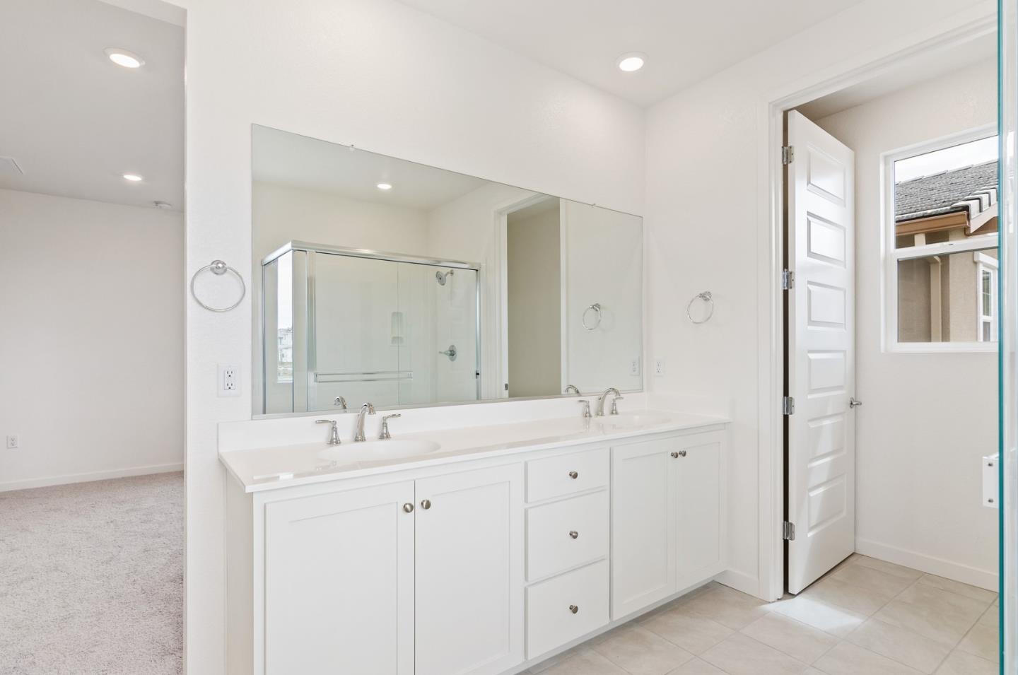 Detail Gallery Image 17 of 23 For 2508 Big Sky Dr, Fairfield,  CA 94533 - 3 Beds | 2/1 Baths