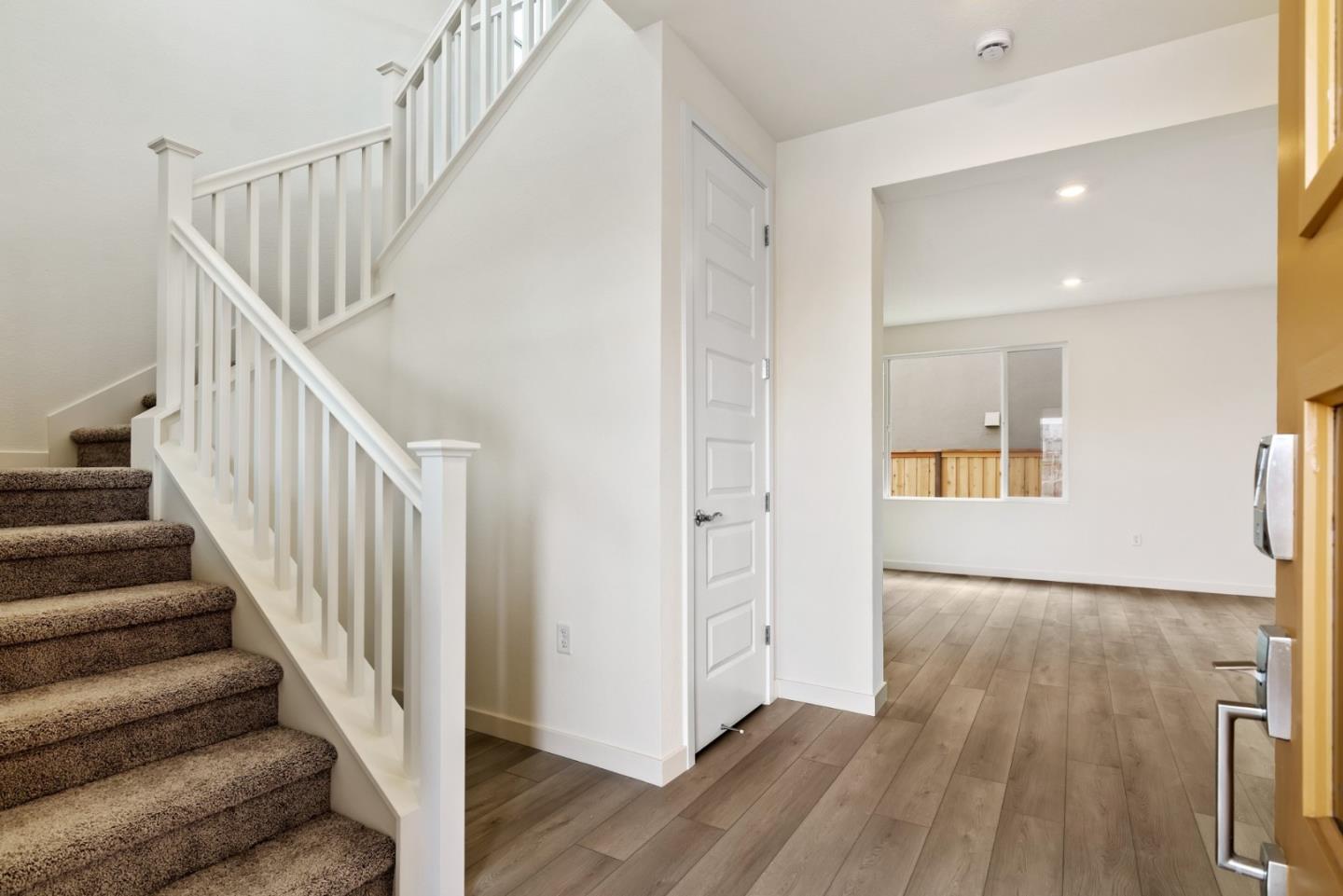 Detail Gallery Image 4 of 23 For 2508 Big Sky Dr, Fairfield,  CA 94533 - 3 Beds | 2/1 Baths