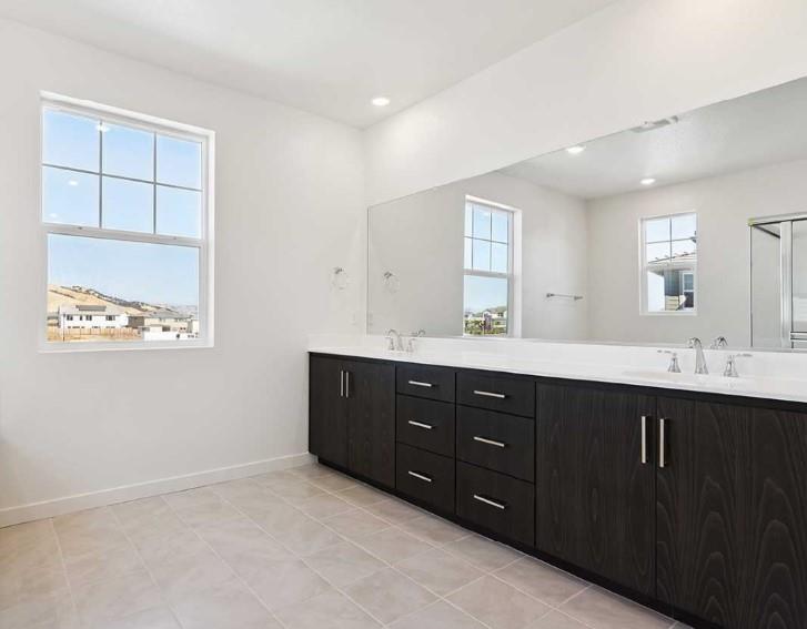 Detail Gallery Image 12 of 13 For 2520 Big Sky Dr, Fairfield,  CA 94533 - 3 Beds | 2/1 Baths