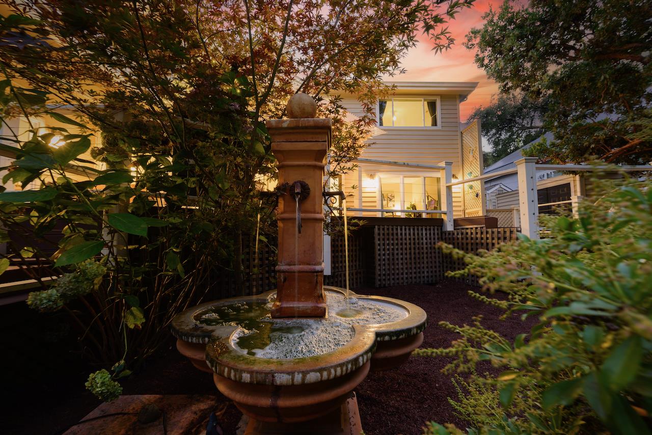 Detail Gallery Image 100 of 130 For 4 Sterling Ln, Scotts Valley,  CA 95066 - 4 Beds | 3/1 Baths