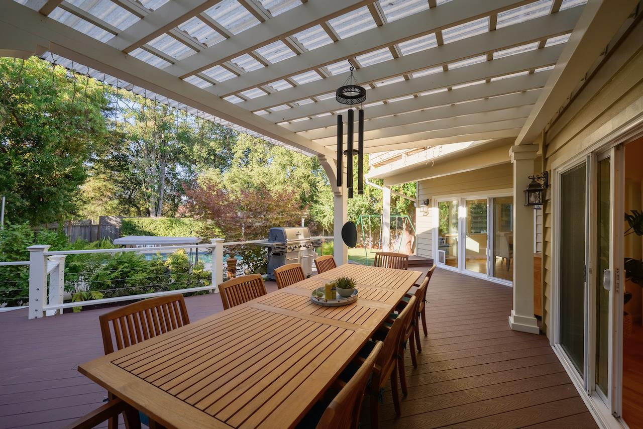Detail Gallery Image 101 of 130 For 4 Sterling Ln, Scotts Valley,  CA 95066 - 4 Beds | 3/1 Baths