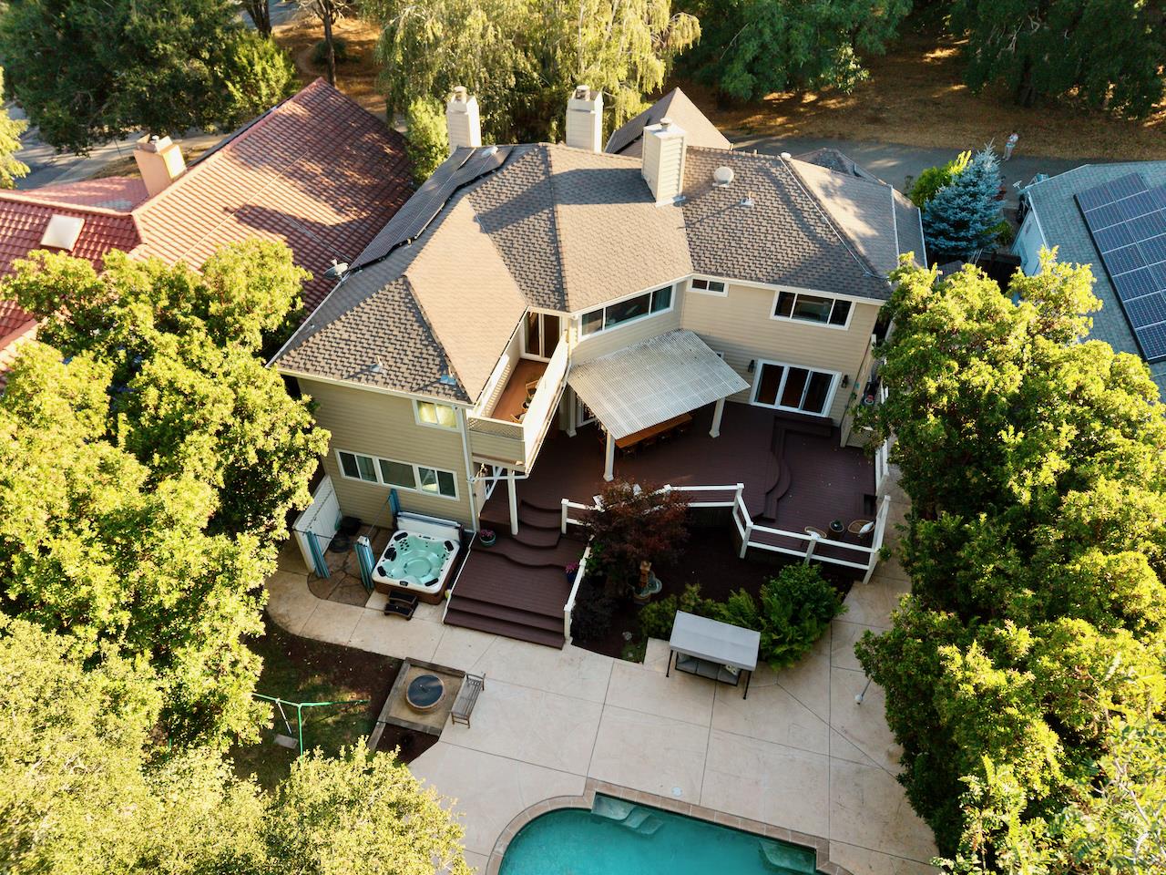 Detail Gallery Image 109 of 130 For 4 Sterling Ln, Scotts Valley,  CA 95066 - 4 Beds | 3/1 Baths
