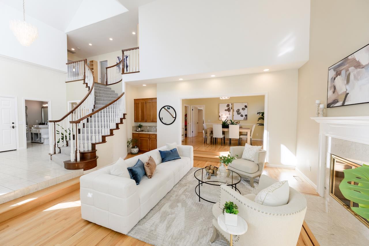 Detail Gallery Image 12 of 130 For 4 Sterling Ln, Scotts Valley,  CA 95066 - 4 Beds | 3/1 Baths