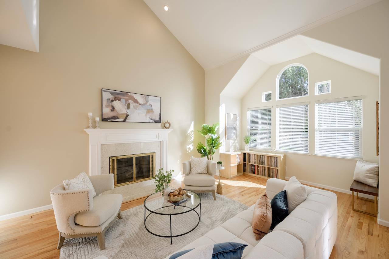Detail Gallery Image 15 of 130 For 4 Sterling Ln, Scotts Valley,  CA 95066 - 4 Beds | 3/1 Baths