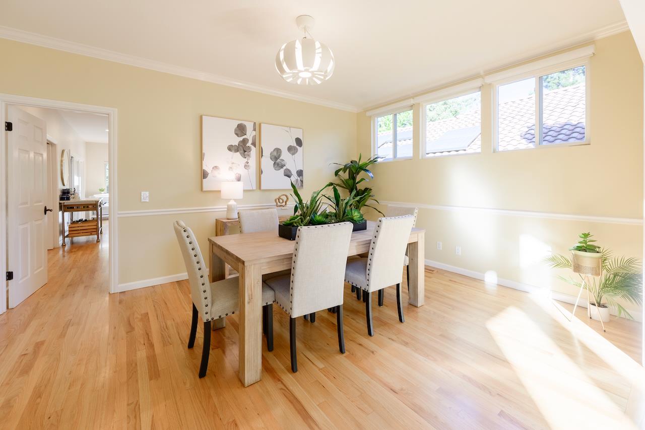 Detail Gallery Image 18 of 130 For 4 Sterling Ln, Scotts Valley,  CA 95066 - 4 Beds | 3/1 Baths