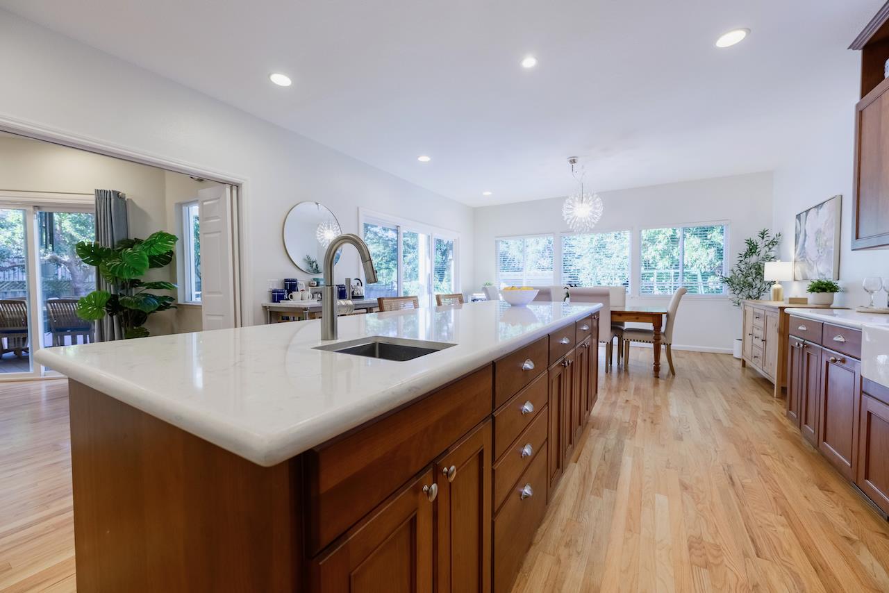 Detail Gallery Image 28 of 130 For 4 Sterling Ln, Scotts Valley,  CA 95066 - 4 Beds | 3/1 Baths