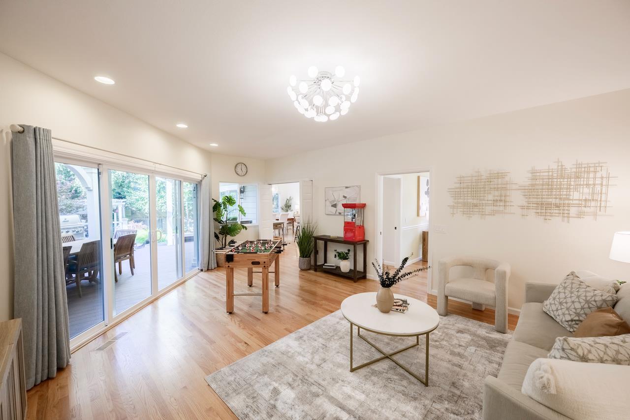 Detail Gallery Image 37 of 130 For 4 Sterling Ln, Scotts Valley,  CA 95066 - 4 Beds | 3/1 Baths