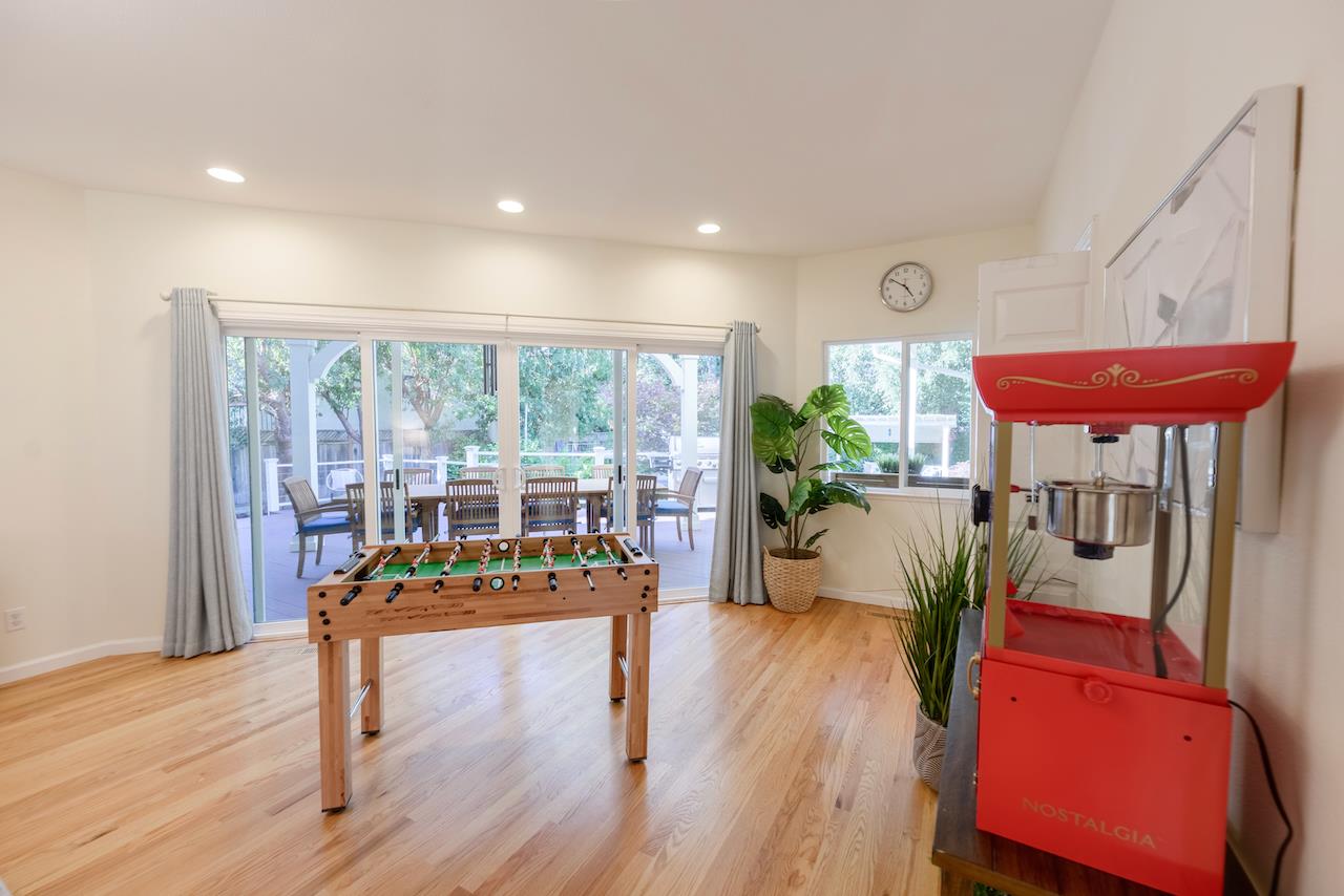 Detail Gallery Image 39 of 130 For 4 Sterling Ln, Scotts Valley,  CA 95066 - 4 Beds | 3/1 Baths