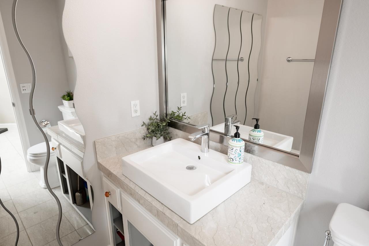 Detail Gallery Image 42 of 130 For 4 Sterling Ln, Scotts Valley,  CA 95066 - 4 Beds | 3/1 Baths