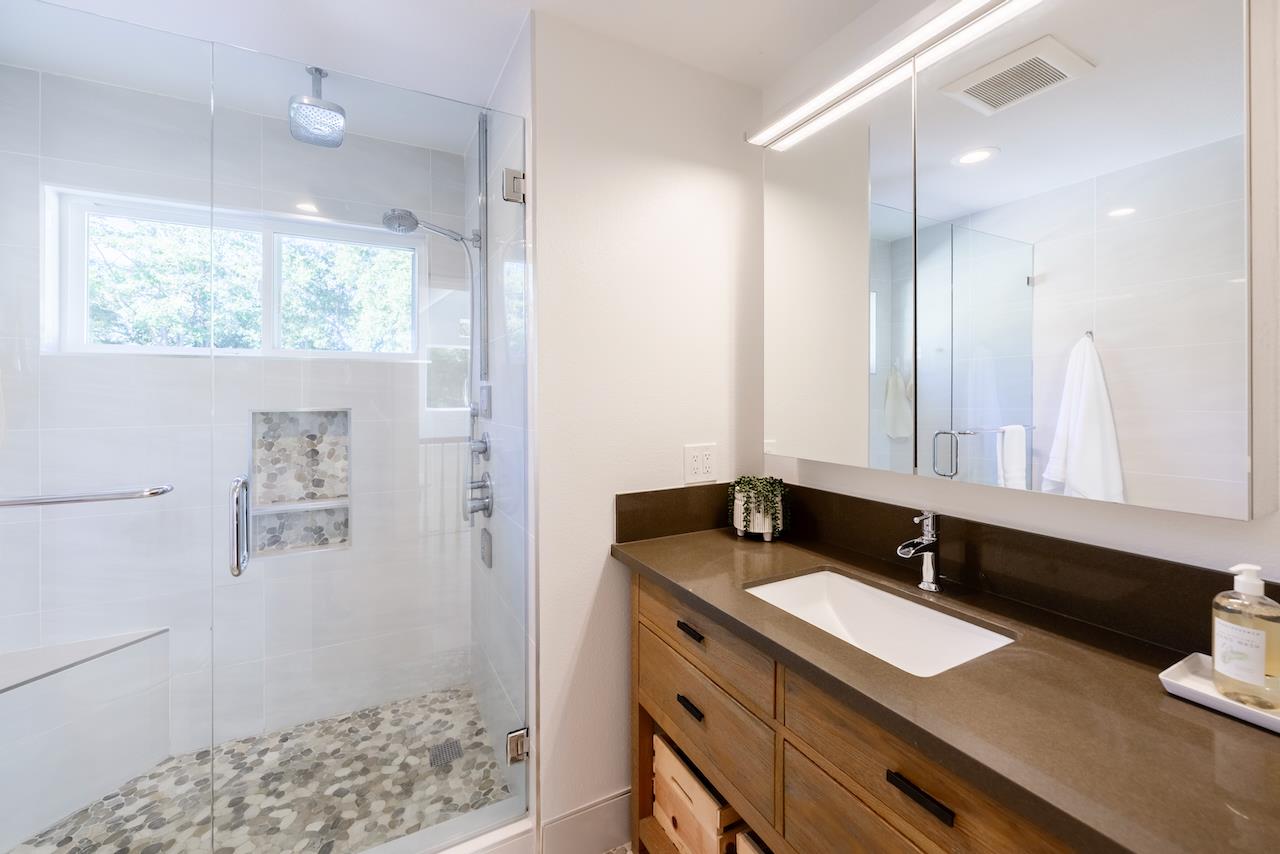 Detail Gallery Image 83 of 130 For 4 Sterling Ln, Scotts Valley,  CA 95066 - 4 Beds | 3/1 Baths