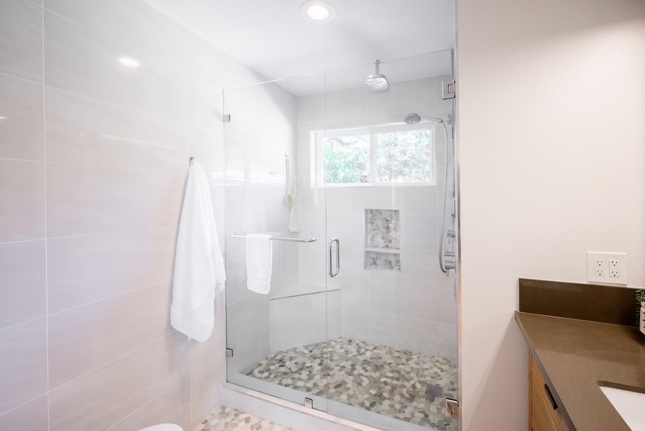 Detail Gallery Image 84 of 130 For 4 Sterling Ln, Scotts Valley,  CA 95066 - 4 Beds | 3/1 Baths