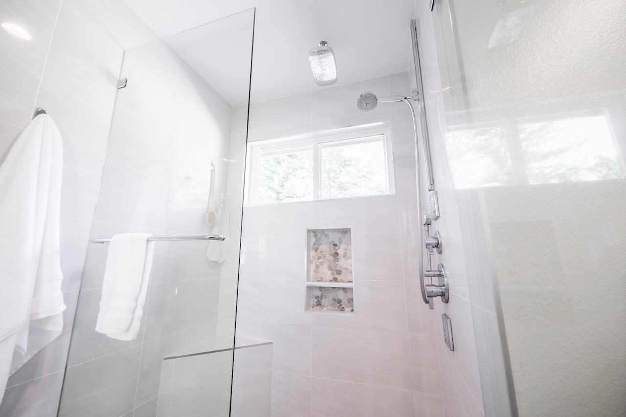 Detail Gallery Image 85 of 130 For 4 Sterling Ln, Scotts Valley,  CA 95066 - 4 Beds | 3/1 Baths