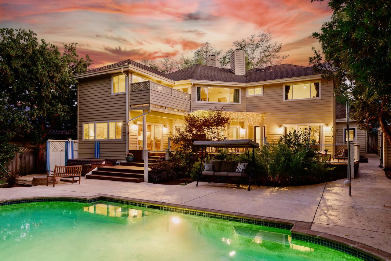 Detail Gallery Image 90 of 130 For 4 Sterling Ln, Scotts Valley,  CA 95066 - 4 Beds | 3/1 Baths
