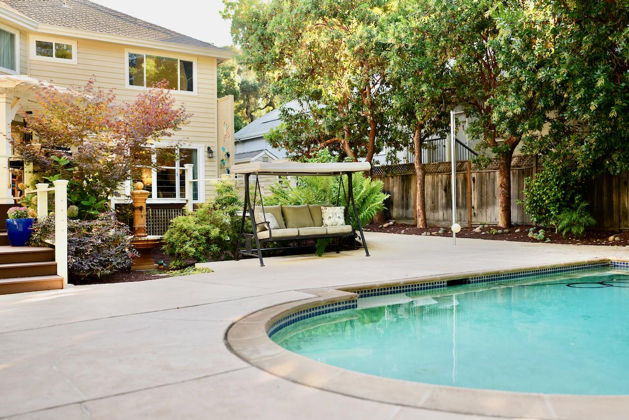 Detail Gallery Image 92 of 130 For 4 Sterling Ln, Scotts Valley,  CA 95066 - 4 Beds | 3/1 Baths